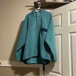 Sz XL Patagonia snap T